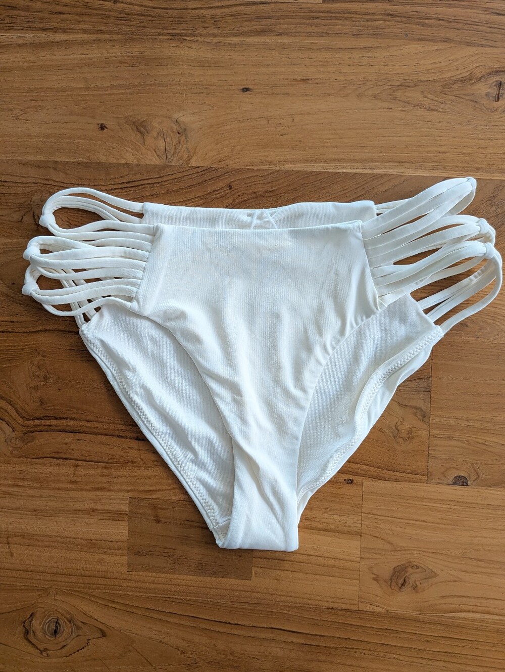 O'Neill Saltwater Solids Off White Strappy Bikini Bottoms NWT